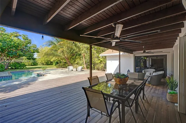 $2,090,000 | 21440 Highland Lakes Boulevard, Miami, FL 33179