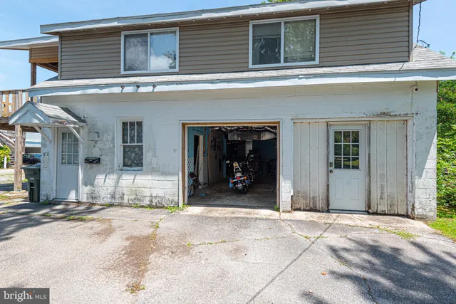 $950,000 | 17 Burley Street, Berlin, MD 21811