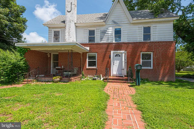 $950,000 | 17 Burley Street, Berlin, MD 21811