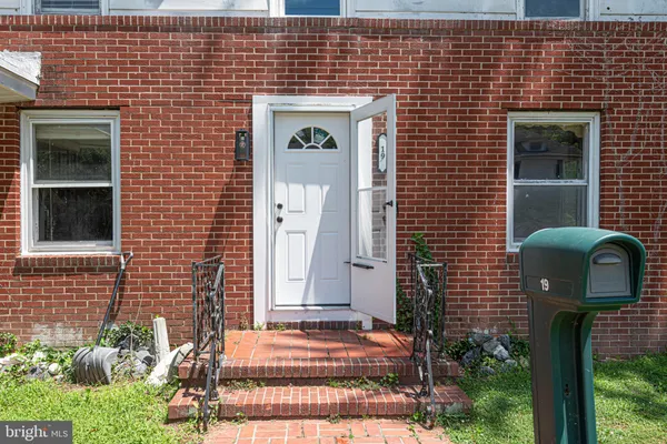 $899,900 | 17 Burley Street, Berlin, MD 21811