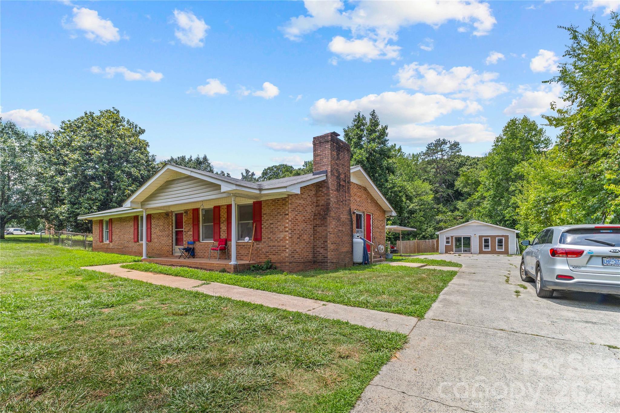 3304 Griffith Road Monroe, NC 28112 - Photo 3 of 43 Gallery Image 3