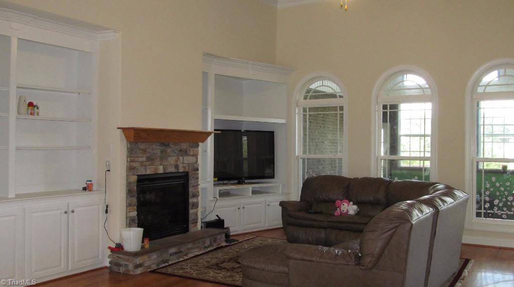 6671 Ridge Run Court Clemmons, NC 27012 - Photo 4 of 27 Gallery Image 4