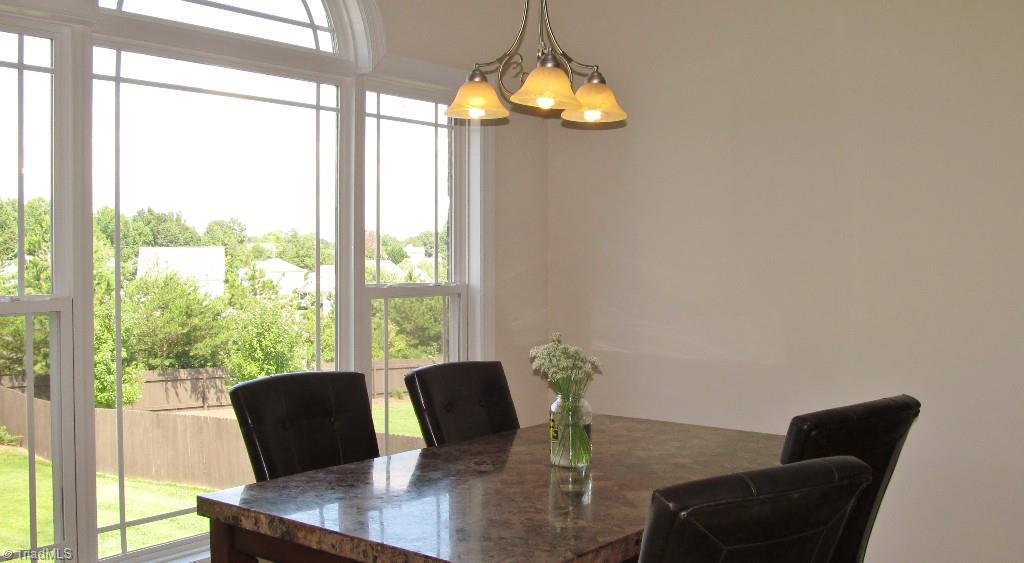 6671 Ridge Run Court Clemmons, NC 27012 - Photo 10 of 27 Gallery Image 10