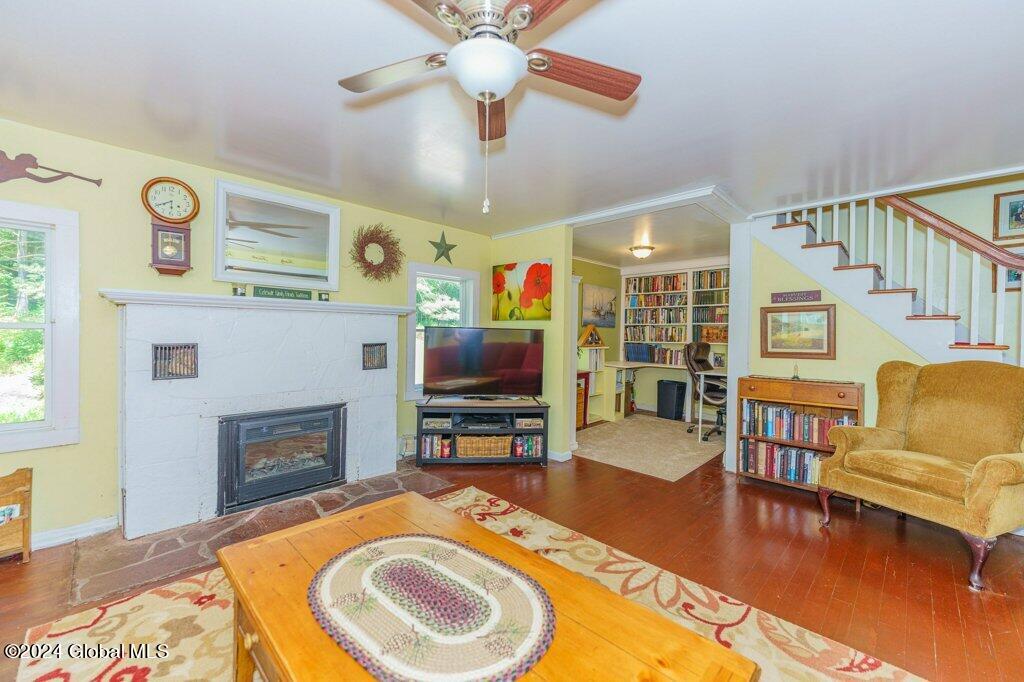1068 Landon Hill Road Chester, NY 12860 - Photo 21 of 57 021-4 Familyroom 2_m