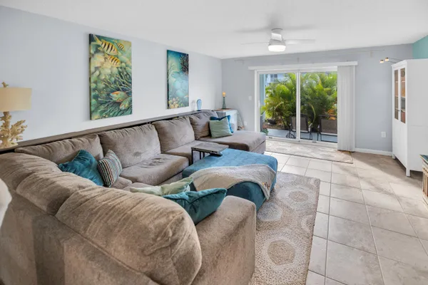 $348,000 | 40 High Point Road, Unit 402, Tavernier, FL 33070