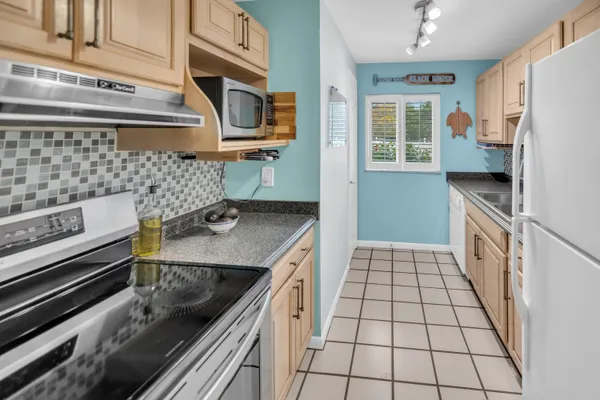 $348,000 | 40 High Point Road, Unit 402, Tavernier, FL 33070