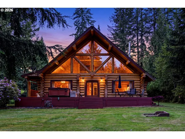 $1,150,000 | 390 Spruce Creek Road, Longview, WA 98632