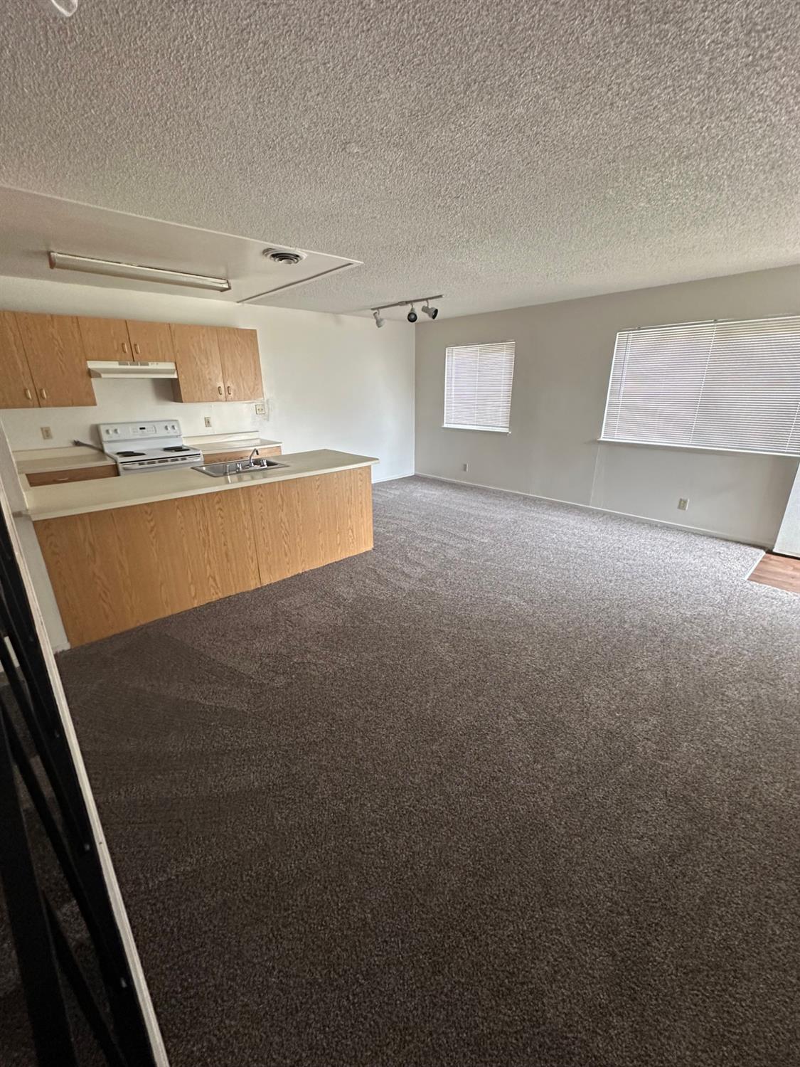 2501 Prescott Road Modesto, CA 95350 - Photo 4 of 4