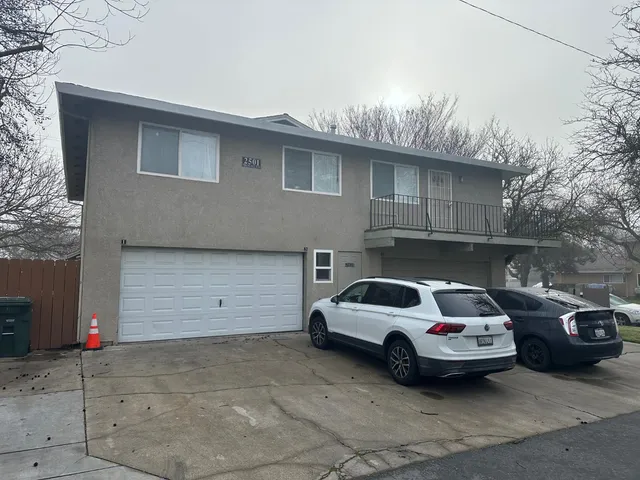 $789,000 | 2501 Prescott Road, Modesto, CA 95350