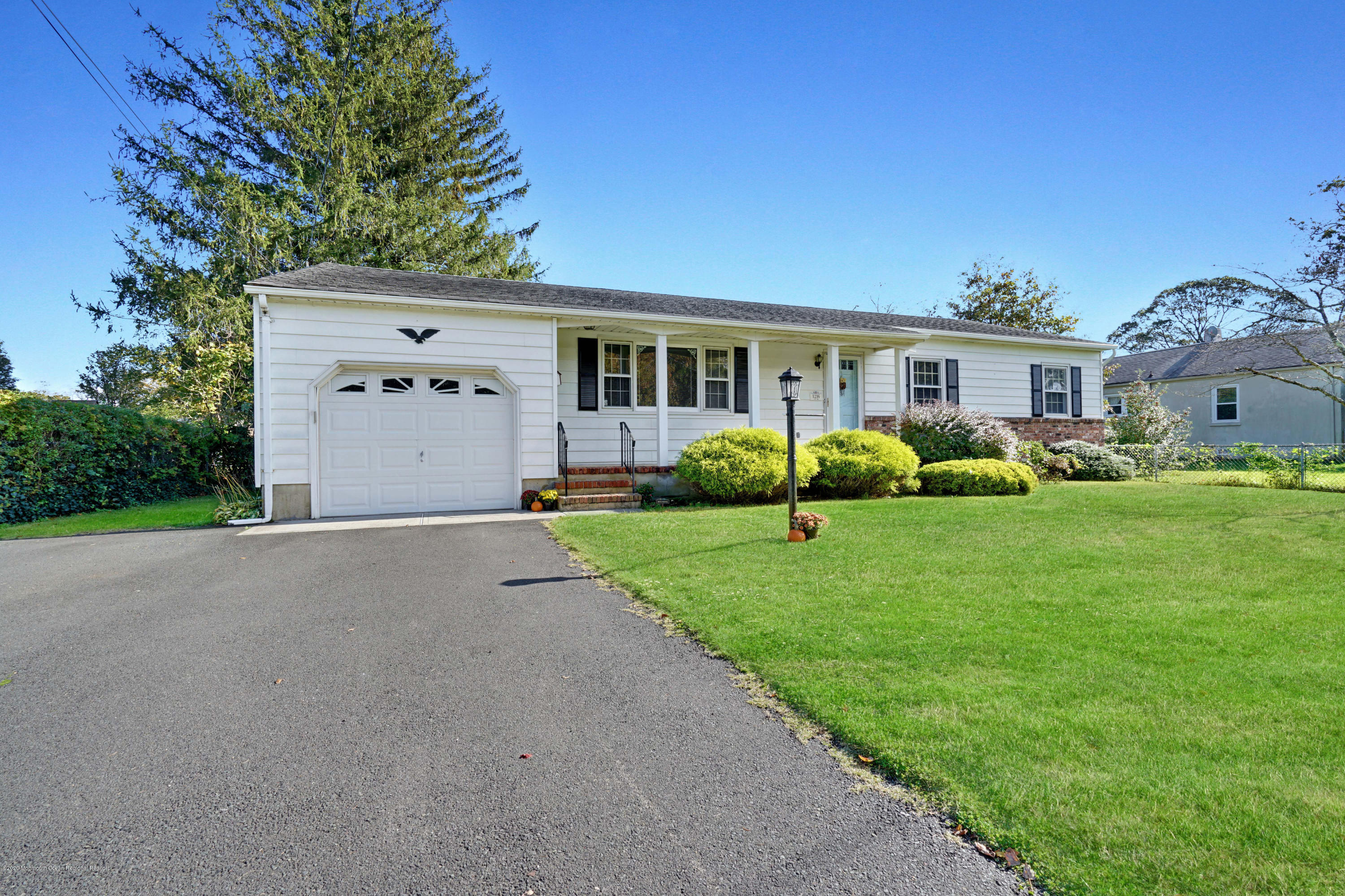 1216 Rue Avenue Point Pleasant, NJ 08742 - Photo 1 of 43 001_dsc06267-dsc06271_1