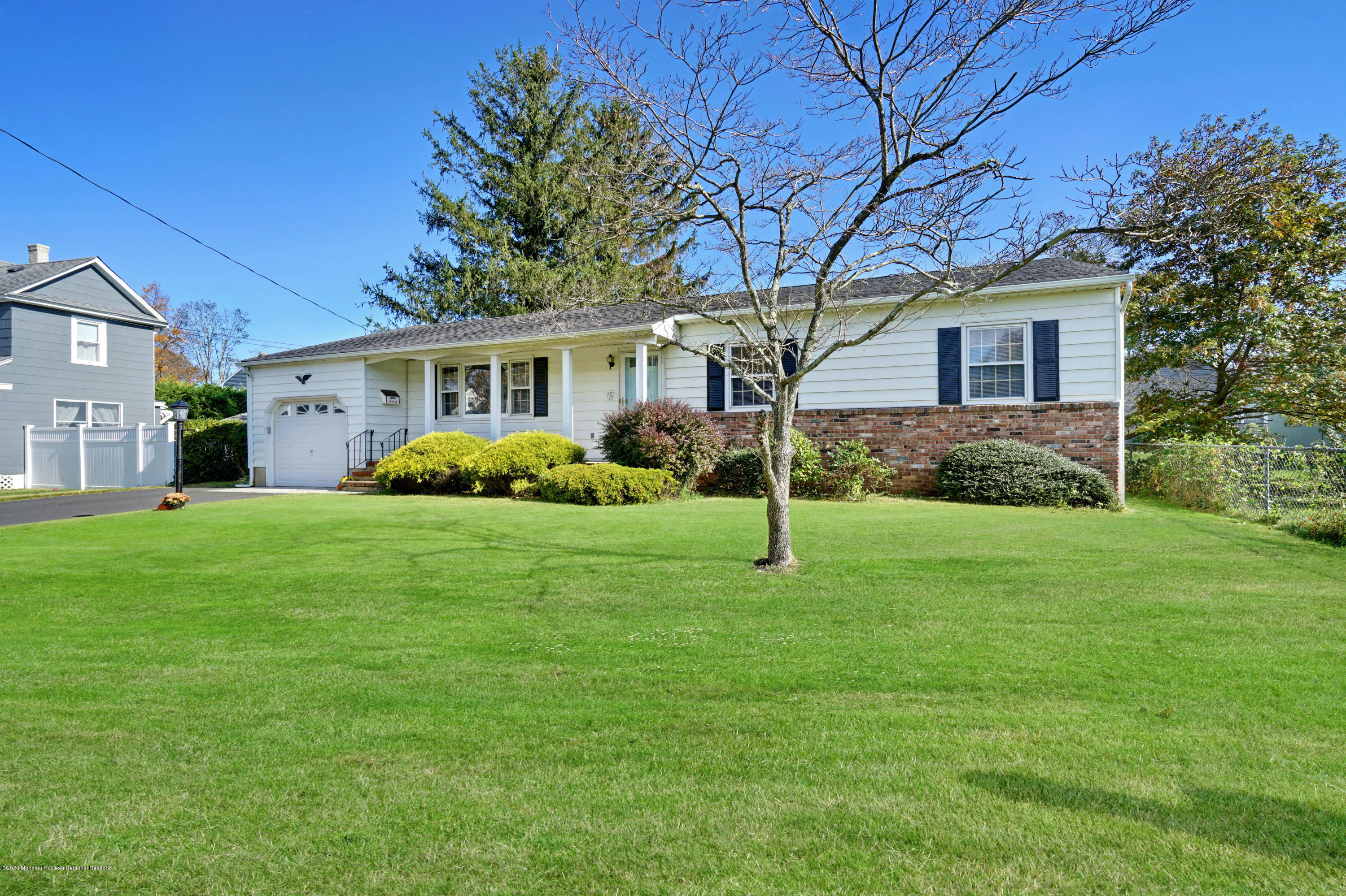 1216 Rue Avenue Point Pleasant, NJ 08742 - Photo 5 of 43 005_dsc06277-dsc06281_1
