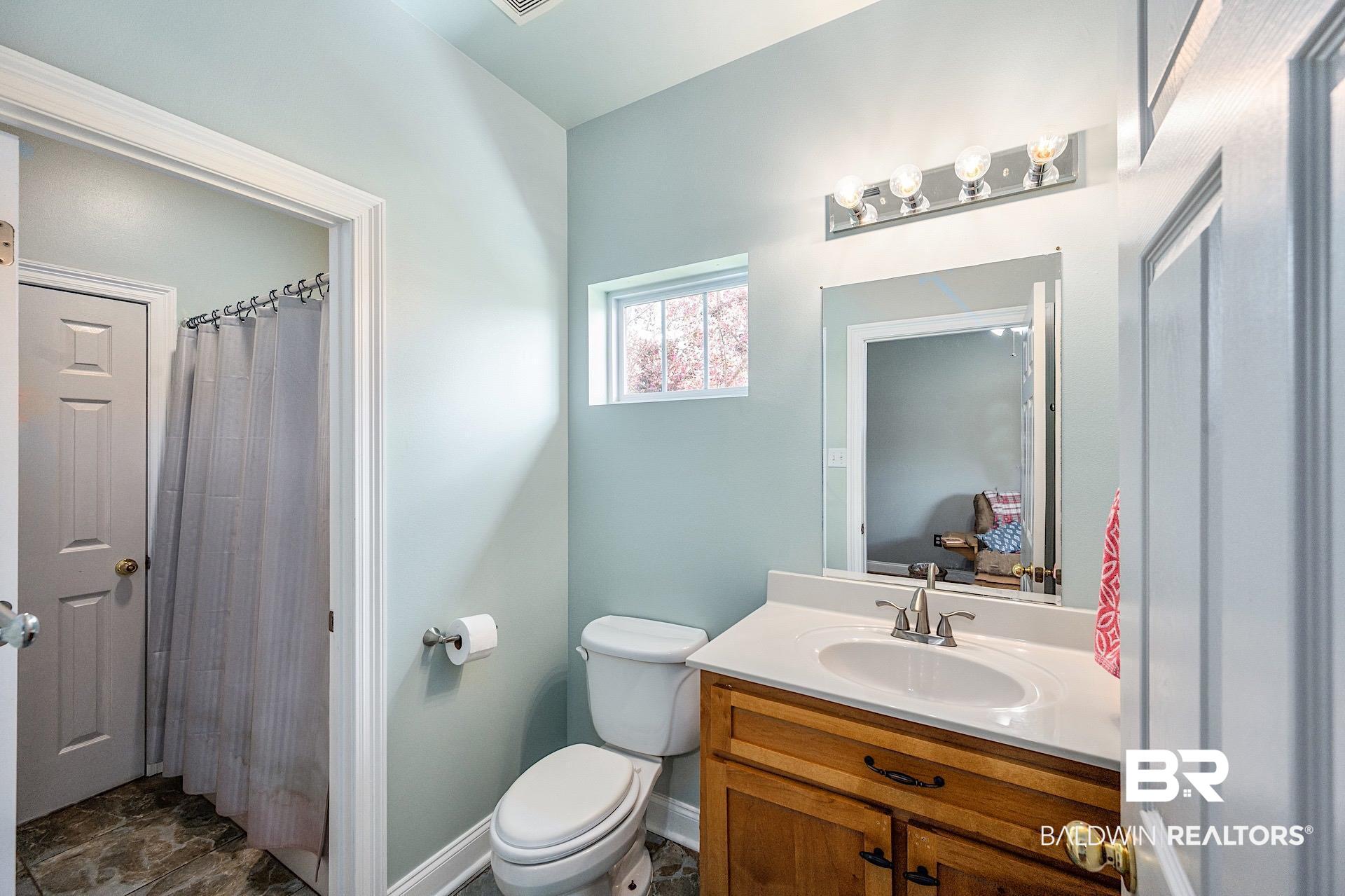 23211 Tony Wallace Road Robertsdale, AL 36567 - Photo 20 of 41 Adjoining Bath