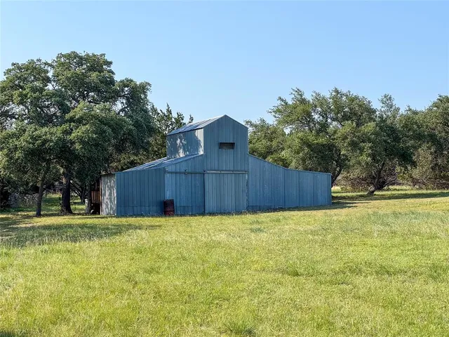 $1,139,000 | 515 Big Creek Road, Blanco, TX 78606