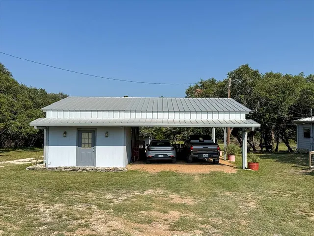$1,139,000 | 515 Big Creek Road, Blanco, TX 78606