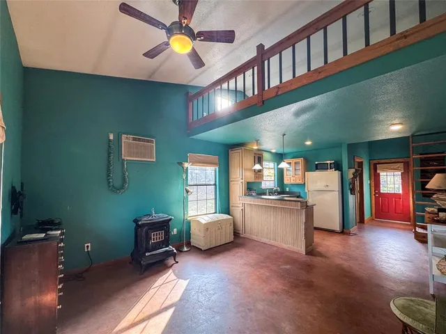 $1,139,000 | 515 Big Creek Road, Blanco, TX 78606