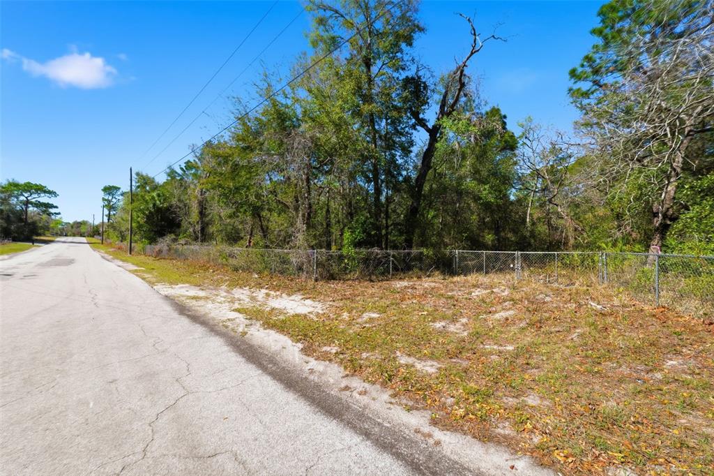 9255 Grouse Way Hudson, FL 34669 - Photo 3 of 17