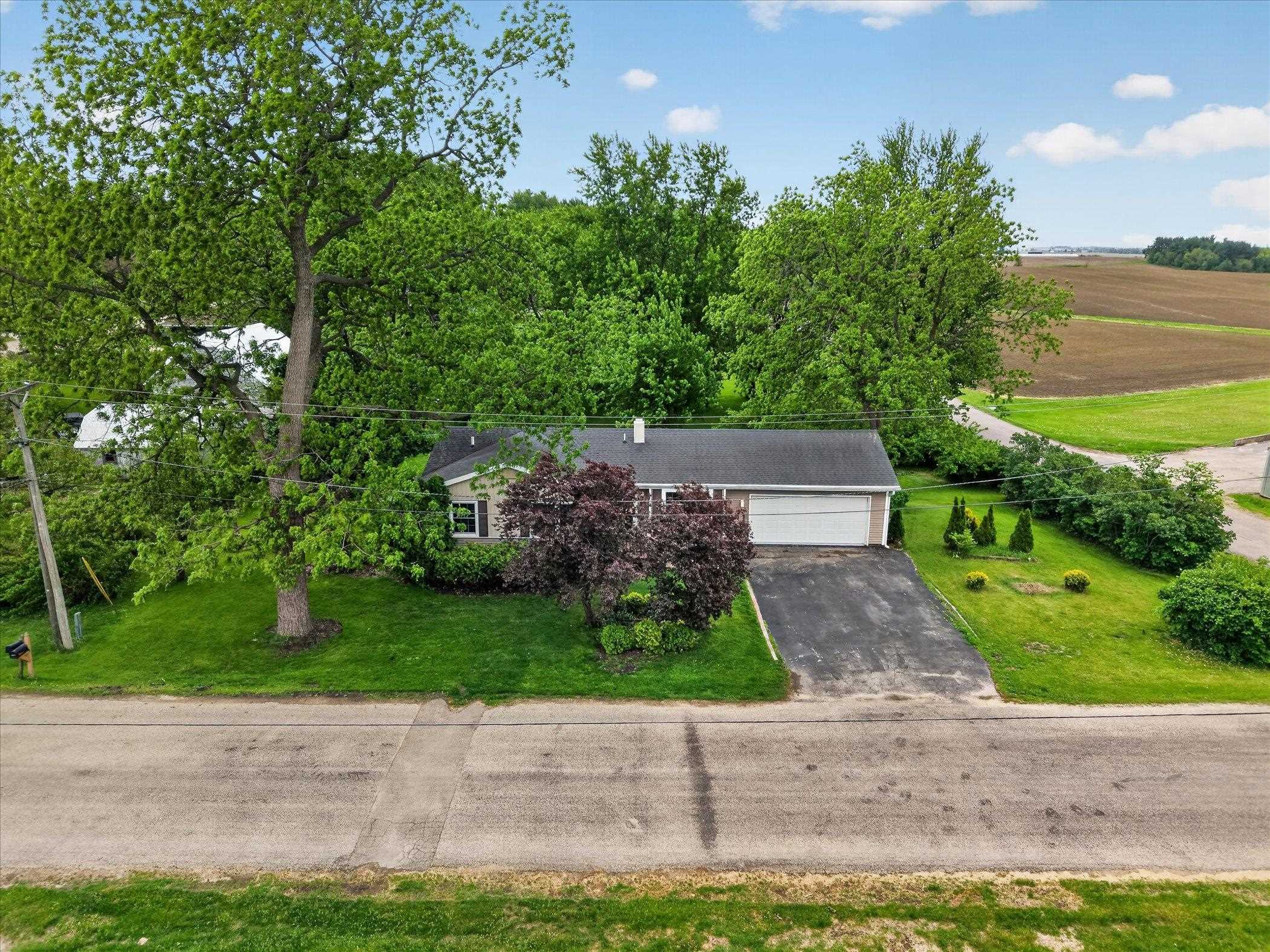 405 West Cherry Street Forreston, IL 61030 - Photo 32 of 40