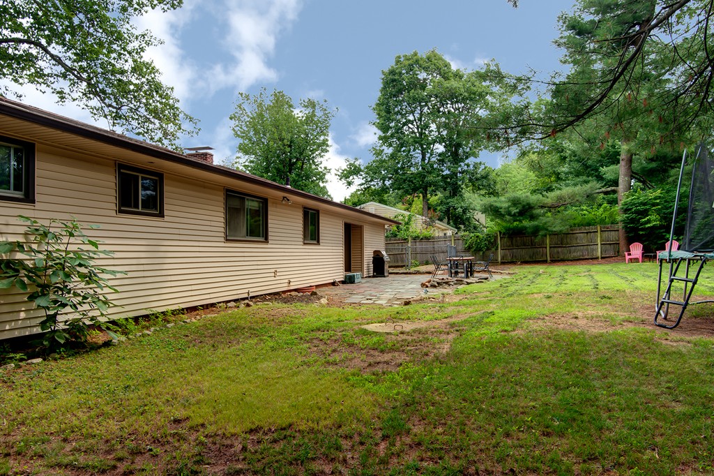 6 Tanglewood Road Paxton, MA 01612 - Photo 5 of 17 Gallery Image 5