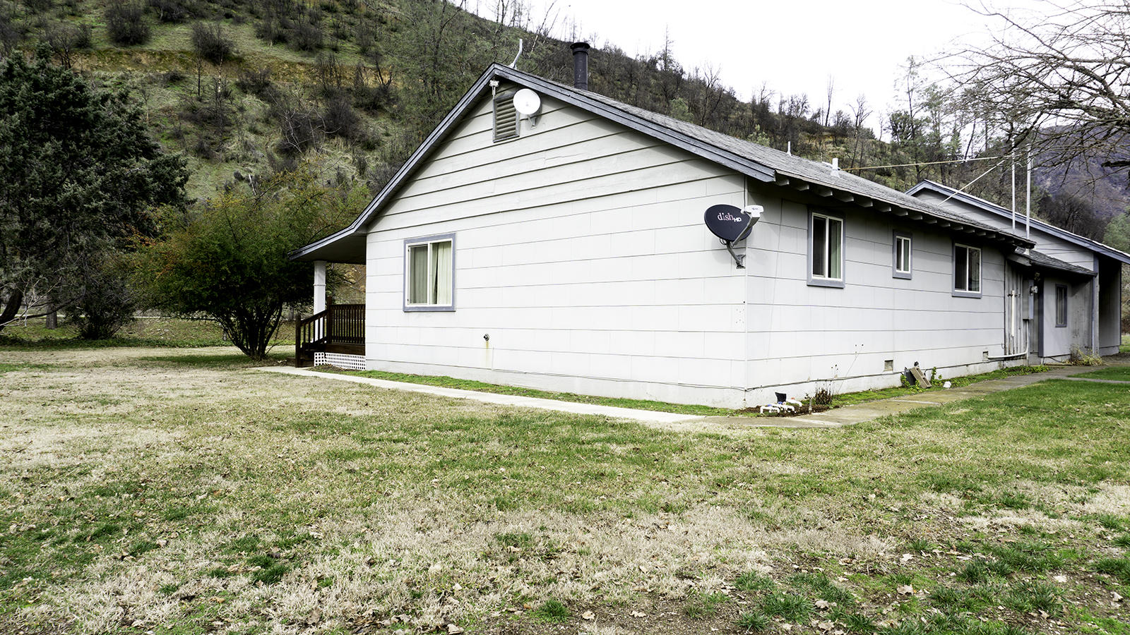 14735 Trinity Mountain Road French Gulch, CA 96033 - Photo 18 of 23 8