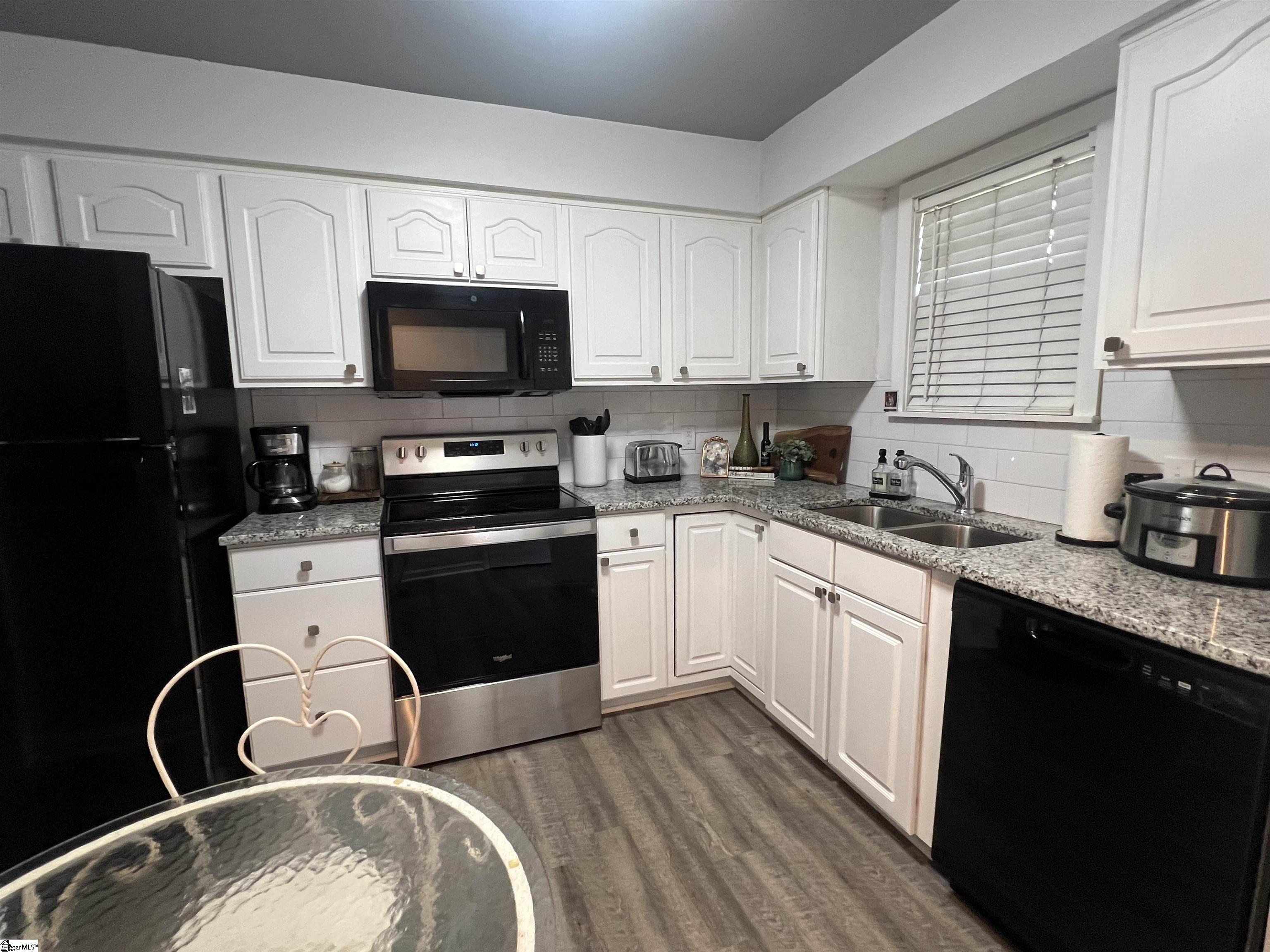 812 Reid School Road, Unit 72 Taylors, SC 29687 - Photo 9 of 40