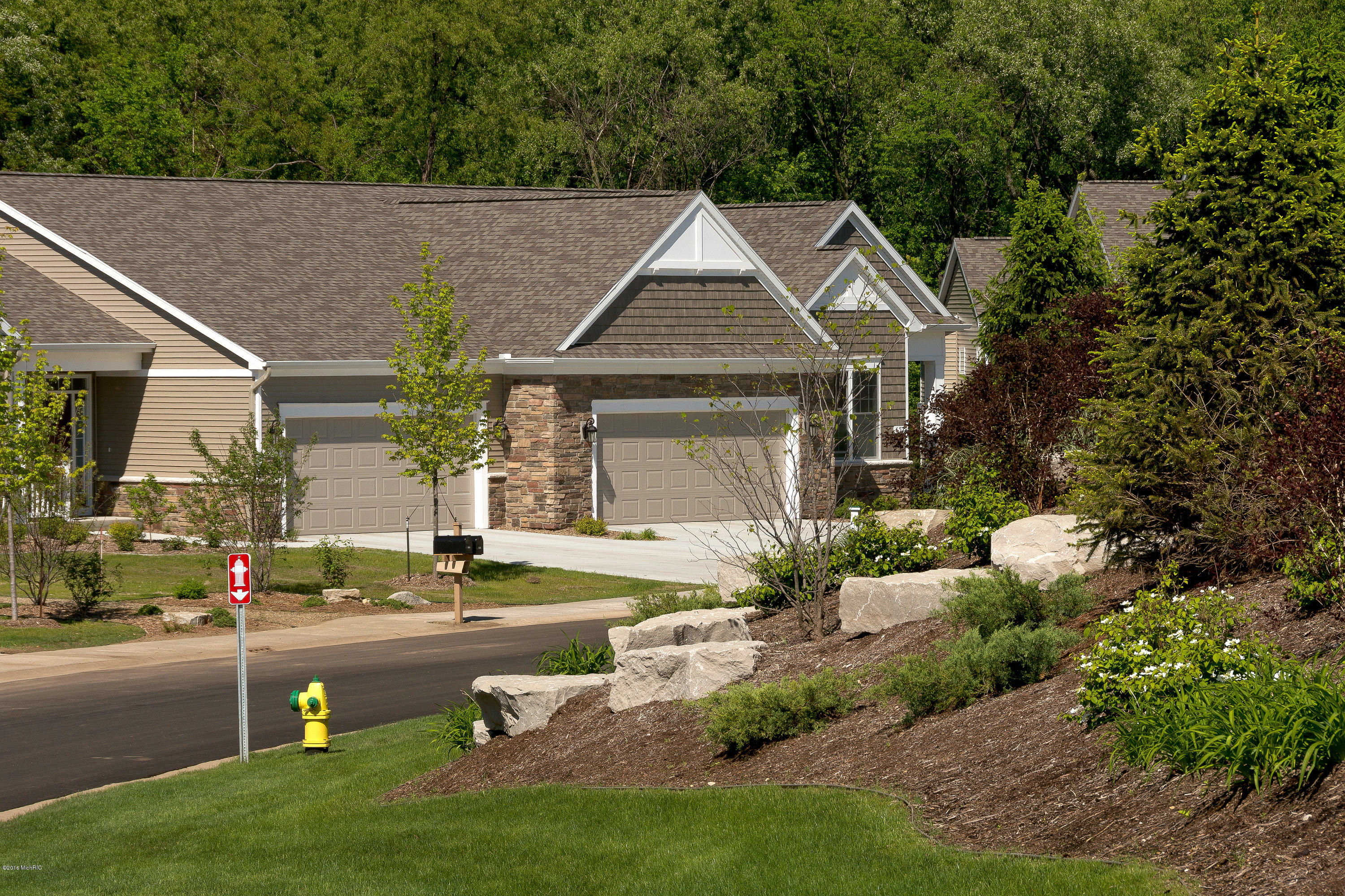 WaldenWoods_CDI8204