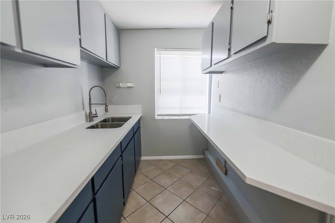 307 Regina Way, Unit B Henderson, NV 89015 - Photo 7 of 13