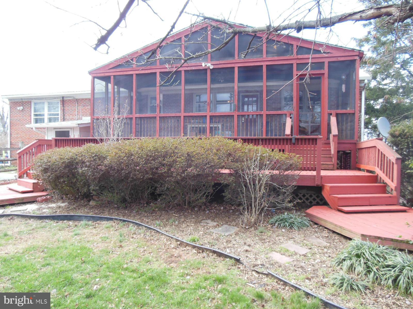 24313 Ridge Road Damascus, MD 20872 - Photo 20 of 30 Exterior (Rear)