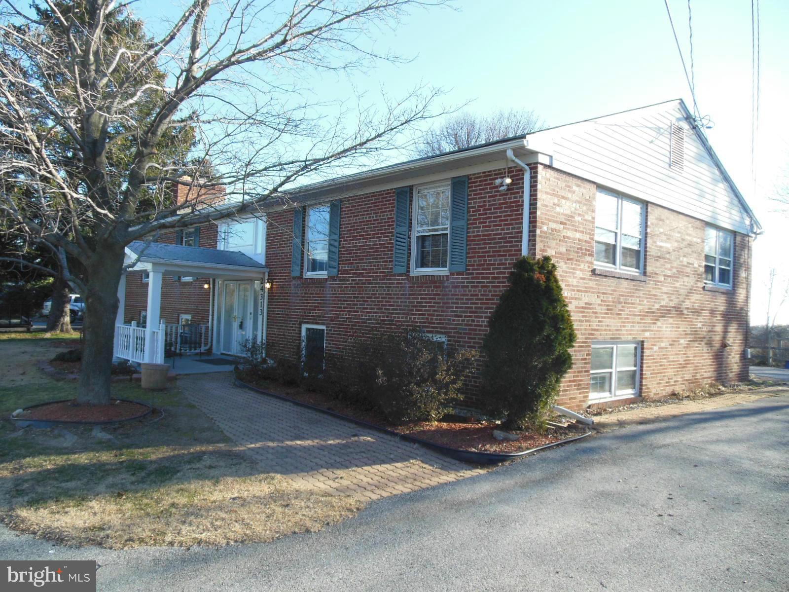 24313 Ridge Road Damascus, MD 20872 - Photo 28 of 30 Exterior (Front)