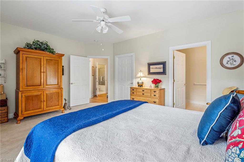 524 College Road, Unit 207 Greensboro, NC 27410 - Photo 16 of 31