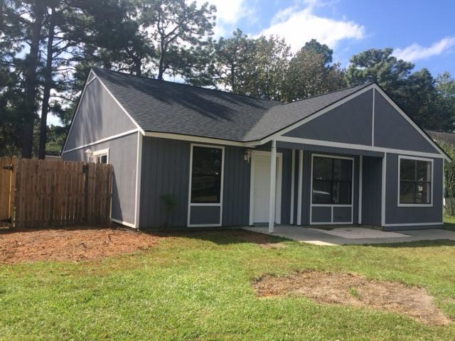 152 Manchester Road Summerville, SC 29486 - Photo 1 of 13 Manchester1