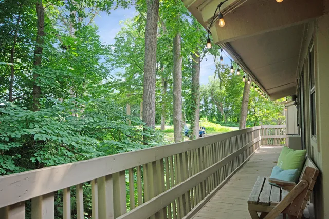 $397,500 | 403 Deerpath West, Unit F, Fontana, WI 53125