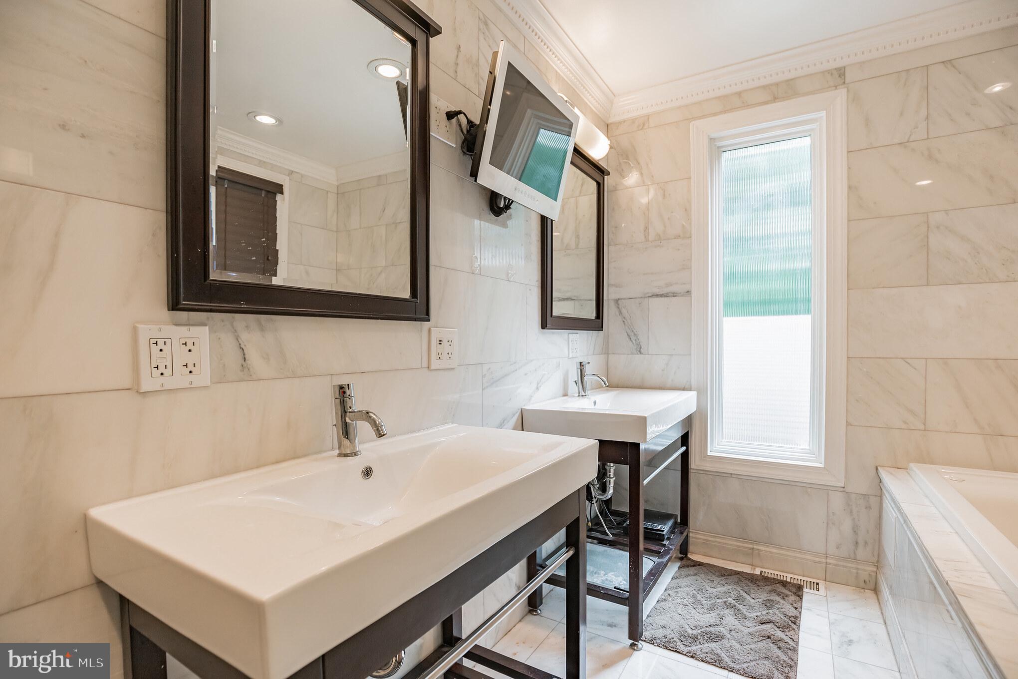 9304 Locksley Road Fort Washington, MD 20744 - Photo 18 of 31 Gallery Image 18