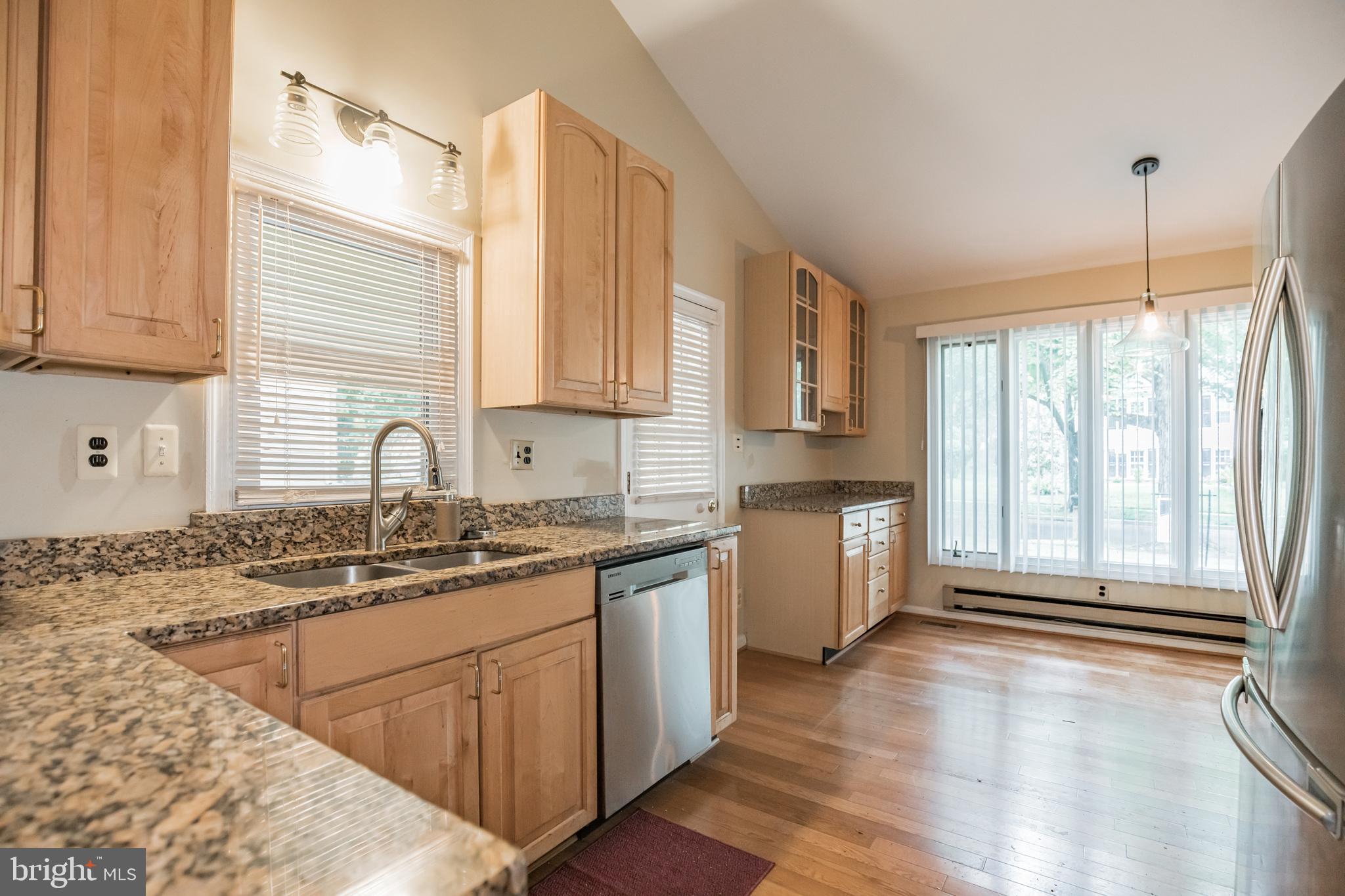 9304 Locksley Road Fort Washington, MD 20744 - Photo 2 of 31 Gallery Image 2
