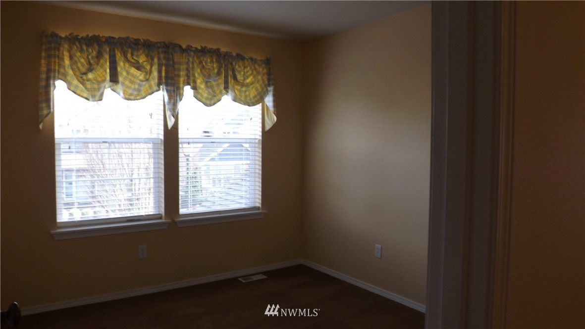 7113 Inlay Street Southeast Lacey, WA 98513 - Photo 11 of 20 Gallery Image 11