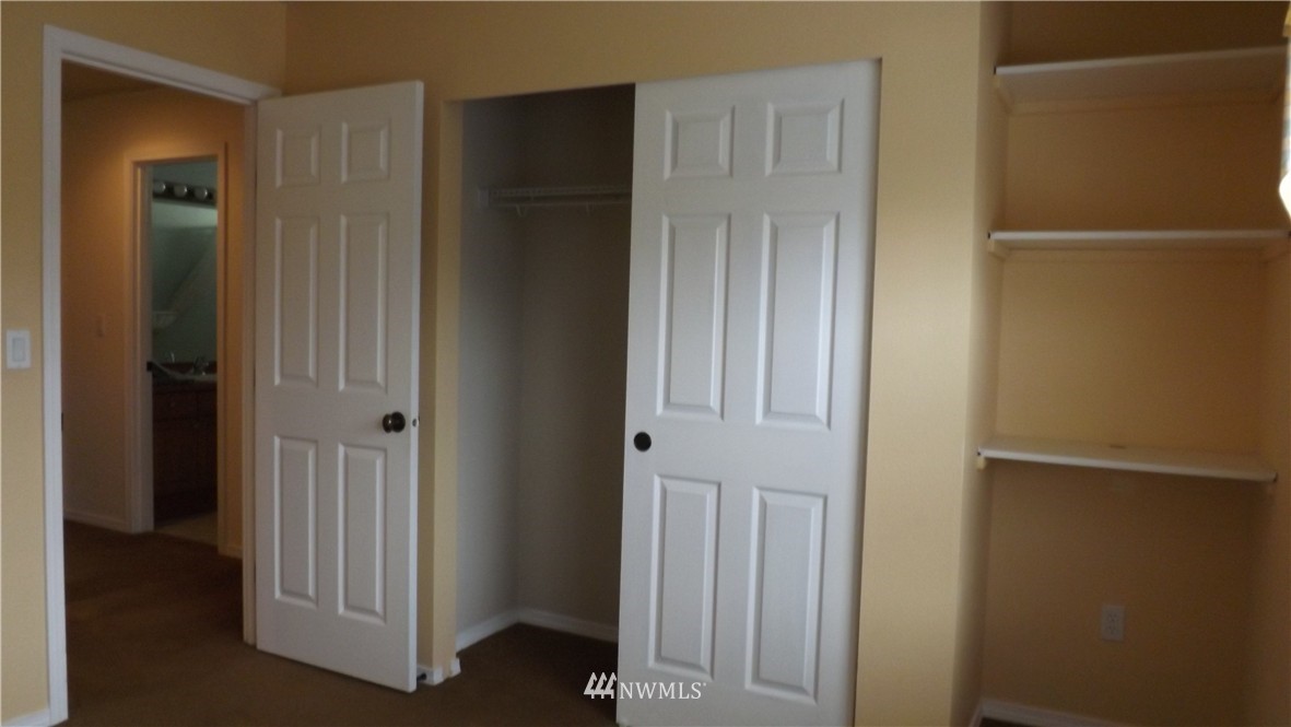 7113 Inlay Street Southeast Lacey, WA 98513 - Photo 12 of 20 Gallery Image 12