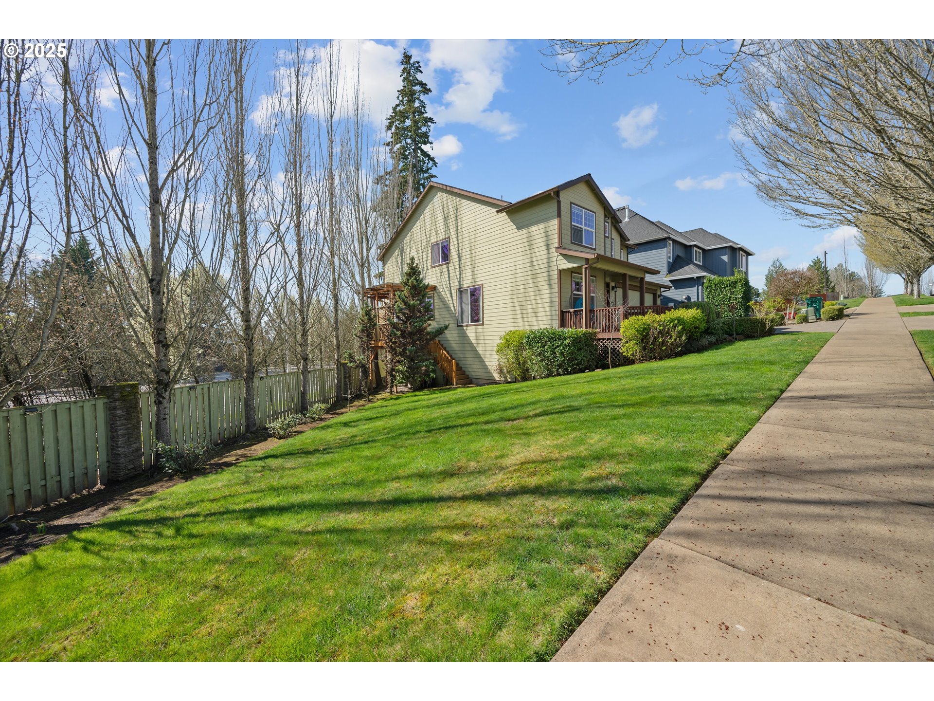 16140 Southwest Puffin Court Beaverton, OR 97007 - Photo 31 of 34