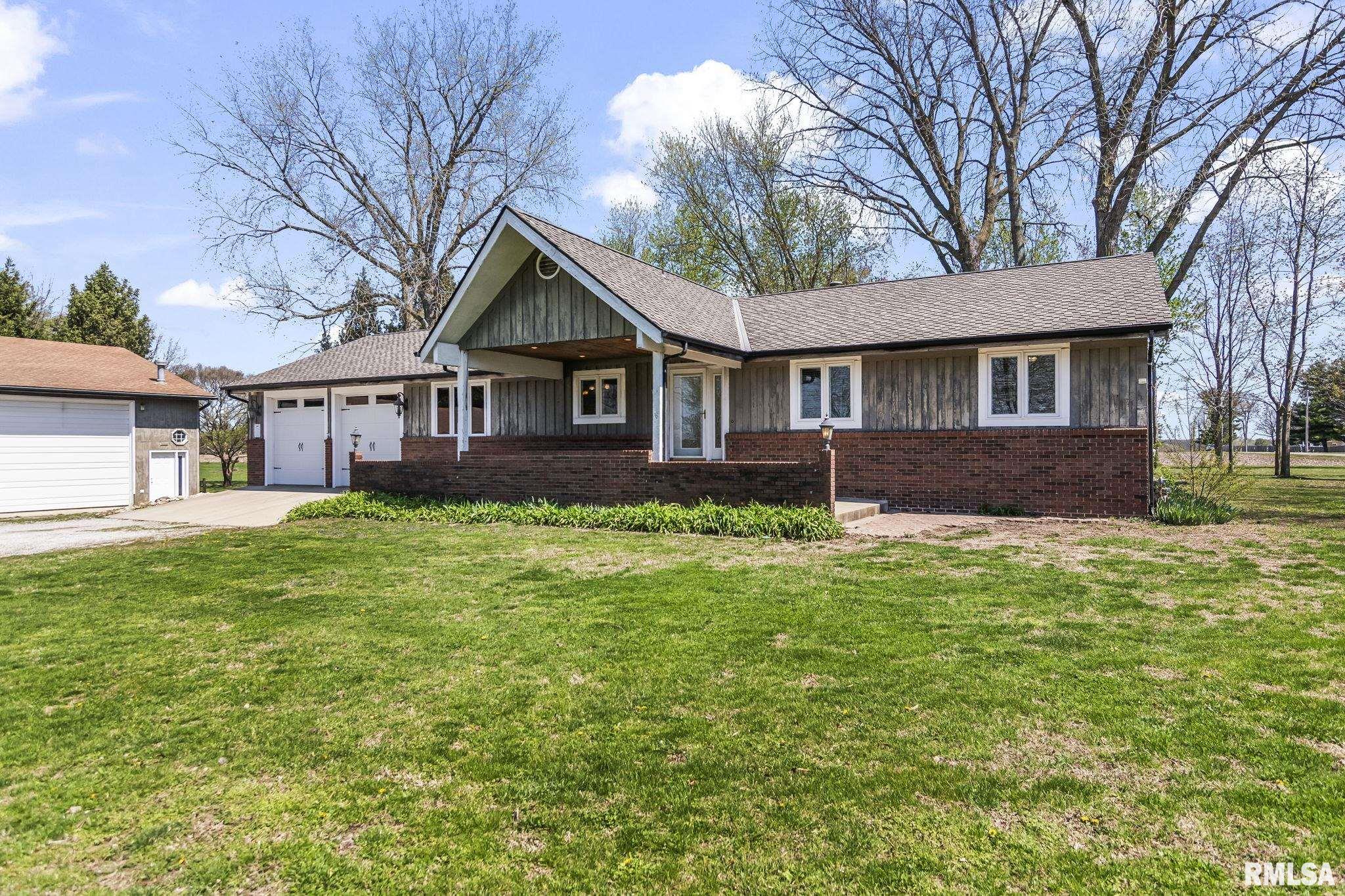 2784 Hilltop Road Springfield, IL 62712 - Photo 7 of 67