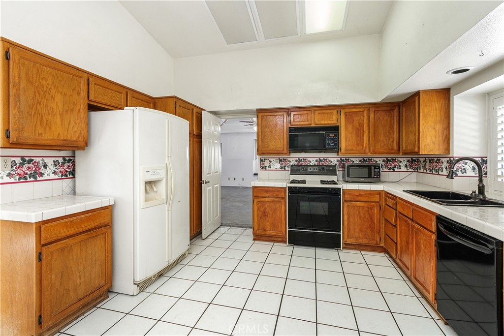 27228 Terrytown Road Menifee, CA 92586 - Photo 21 of 45