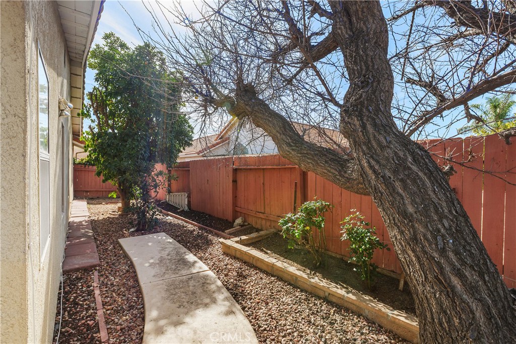27228 Terrytown Road Menifee, CA 92586 - Photo 40 of 45
