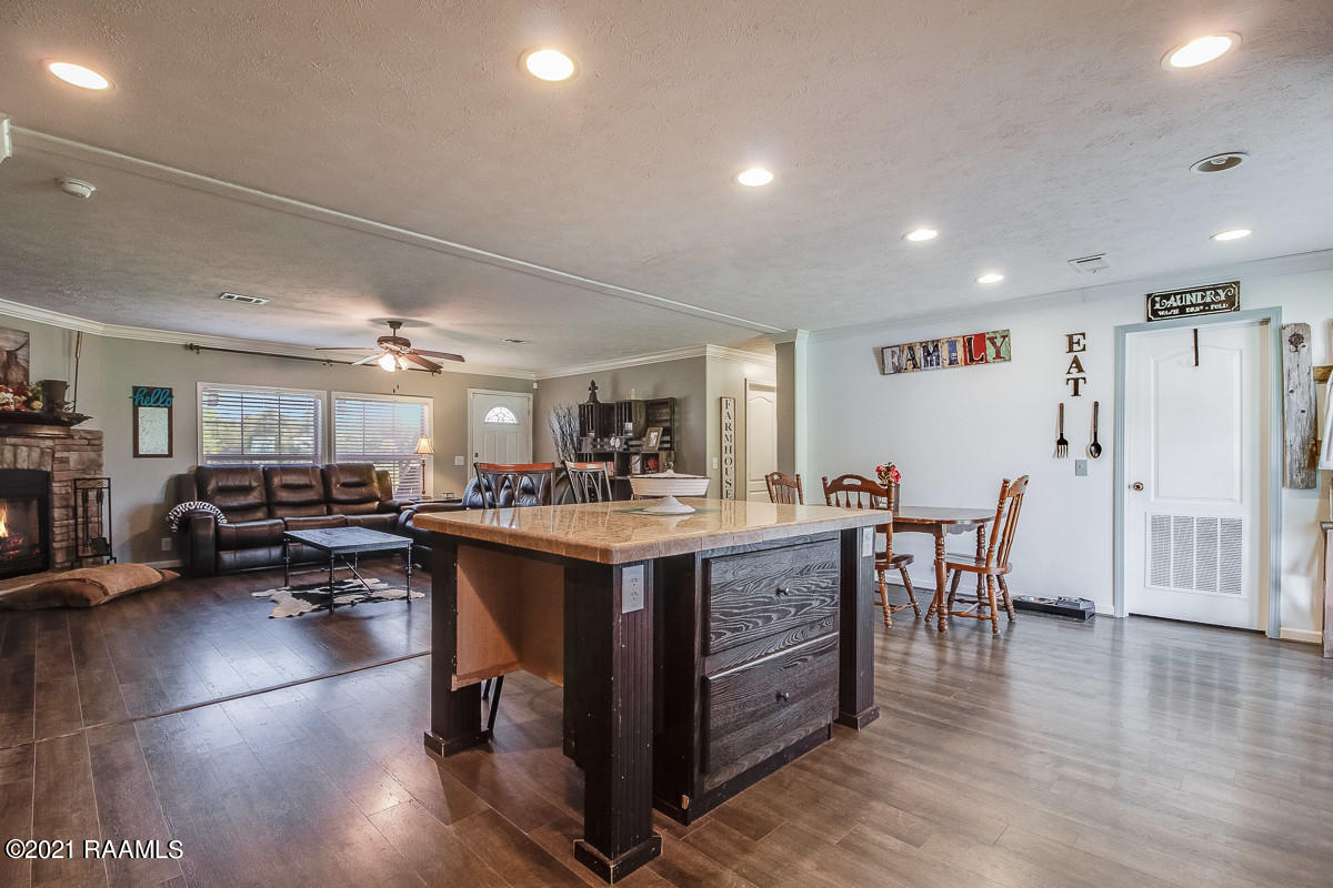 1040 B Chris Road Sunset, LA 70584 - Photo 7 of 24