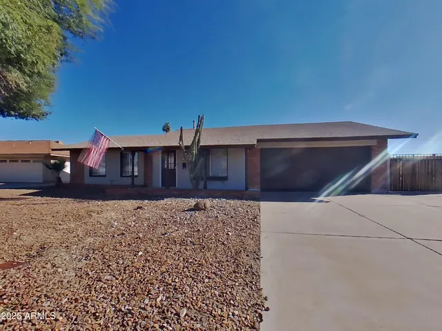 $1,849 | 9215 North 39th Drive, Phoenix, AZ 85051