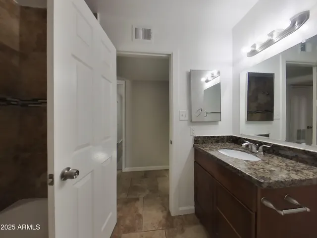 $1,849 | 9215 North 39th Drive, Phoenix, AZ 85051