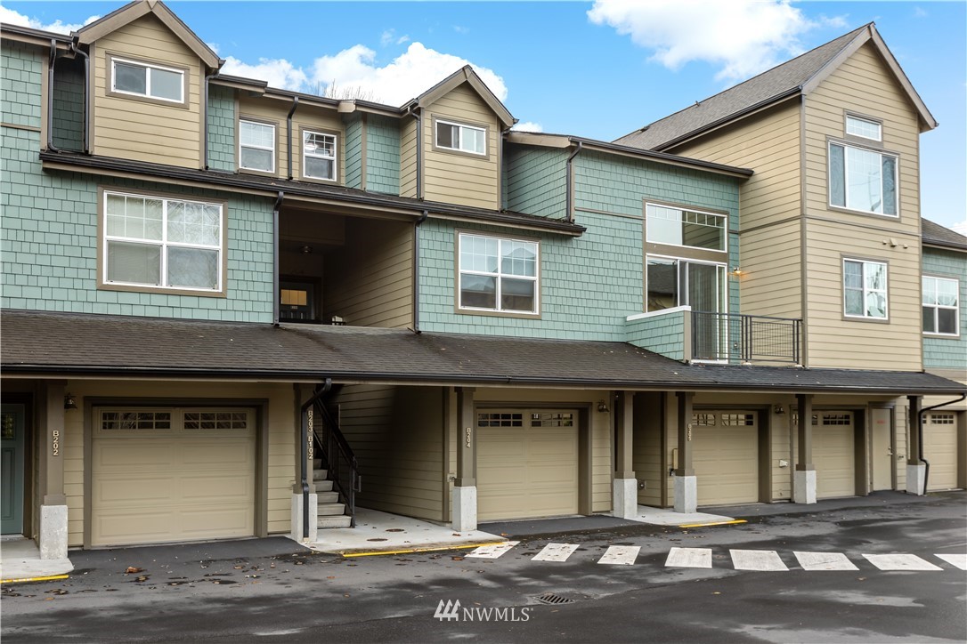 19102 20th Drive Southeast, Unit B204 Bothell, WA 98012 - Photo 2 of 30 a front view of a house