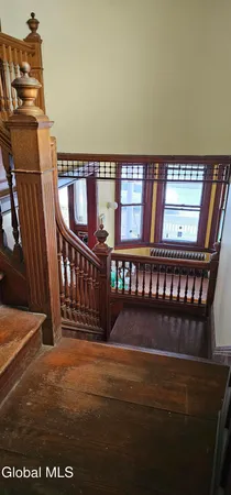 $189,000 | 4 Watson Place, Utica, NY 13502