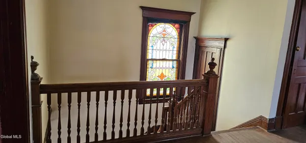 $189,000 | 4 Watson Place, Utica, NY 13502