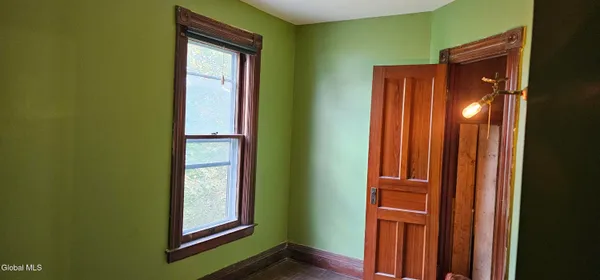 $189,000 | 4 Watson Place, Utica, NY 13502