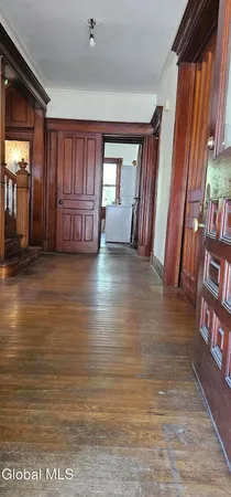 $189,000 | 4 Watson Place, Utica, NY 13502