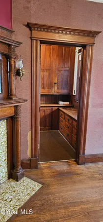 $189,000 | 4 Watson Place, Utica, NY 13502