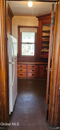 $189,000 | 4 Watson Place, Utica, NY 13502