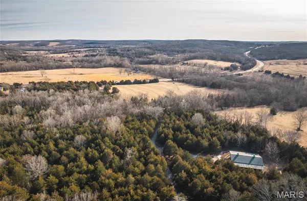 $1,000,000 | 6097 Highway 63, Houston, MO 65483